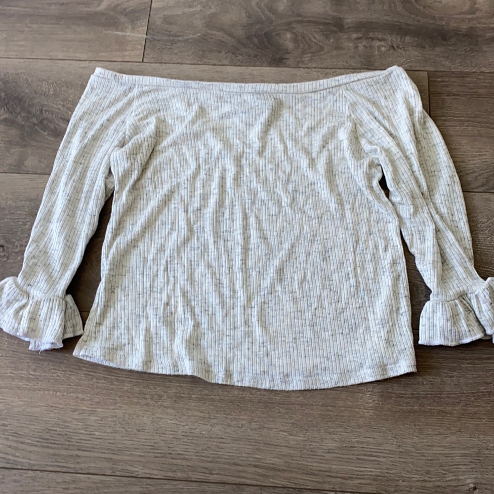 Long sleeve crop top